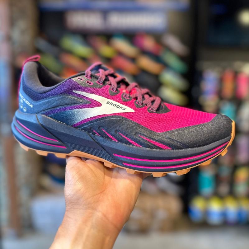 Trail Running Shoes Womens- Blue Mountains Running Co