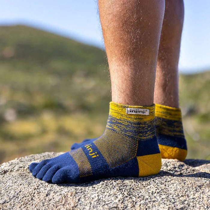 Unisex Injinji Trail Midweight Mini-Crew Socks