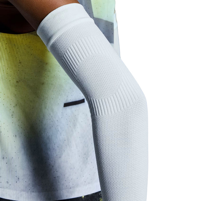 Unisex On Running Performance Arm Sleeves