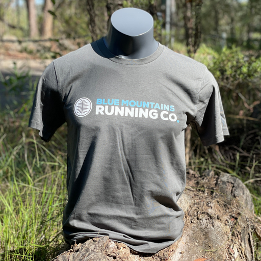 Blue-Mountains-Running-CoLogo-Tee-Mens-Charcoal