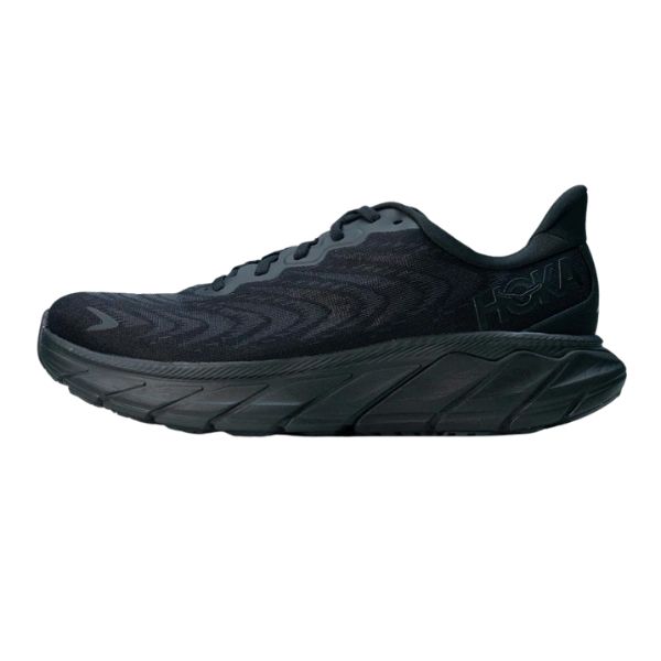 Hoka-Arahi-6-Shoes-Black-Black-Front-Blue-Mountains-Runnning-Co